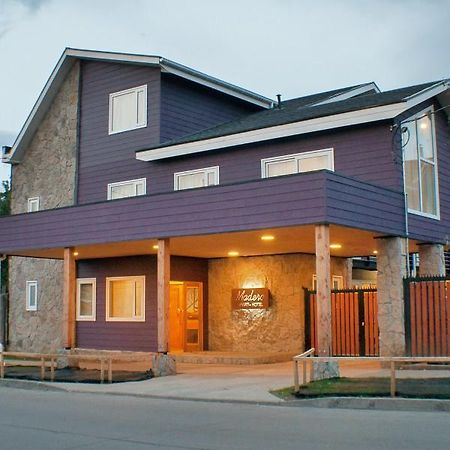 Madero Aysen Aparthotel Coyhaique Exterior photo